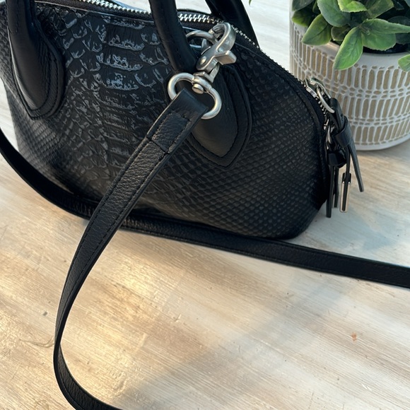 Foley +Corinna  black leather small handbag 10x 6” - Picture 4 of 4